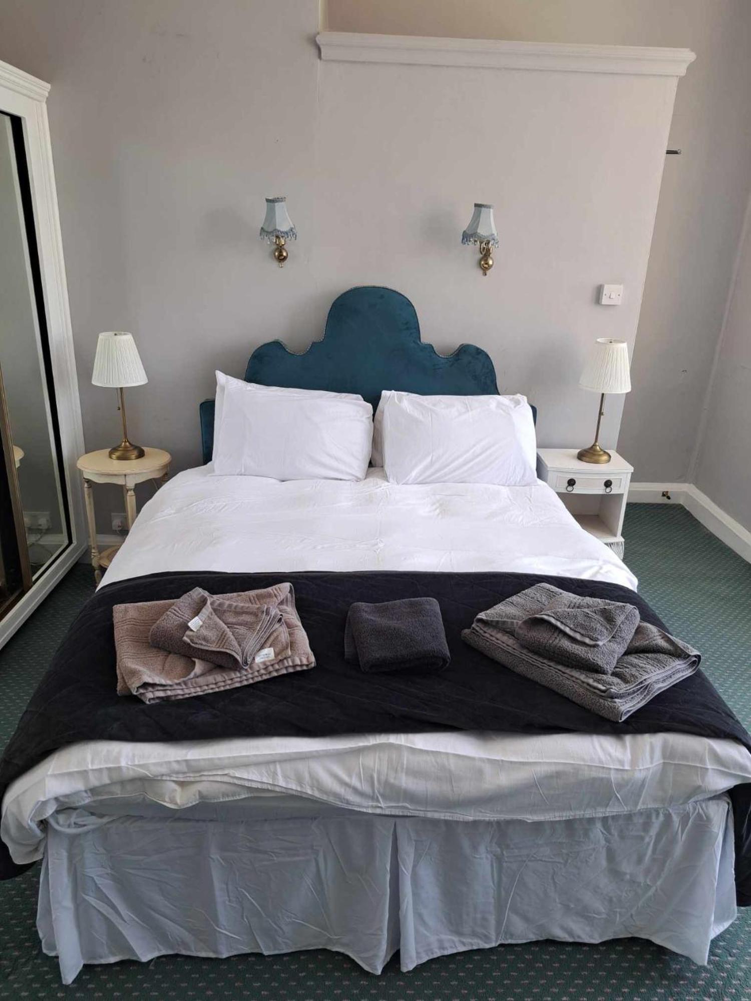 The Ilchester Arms 3* Abbotsbury