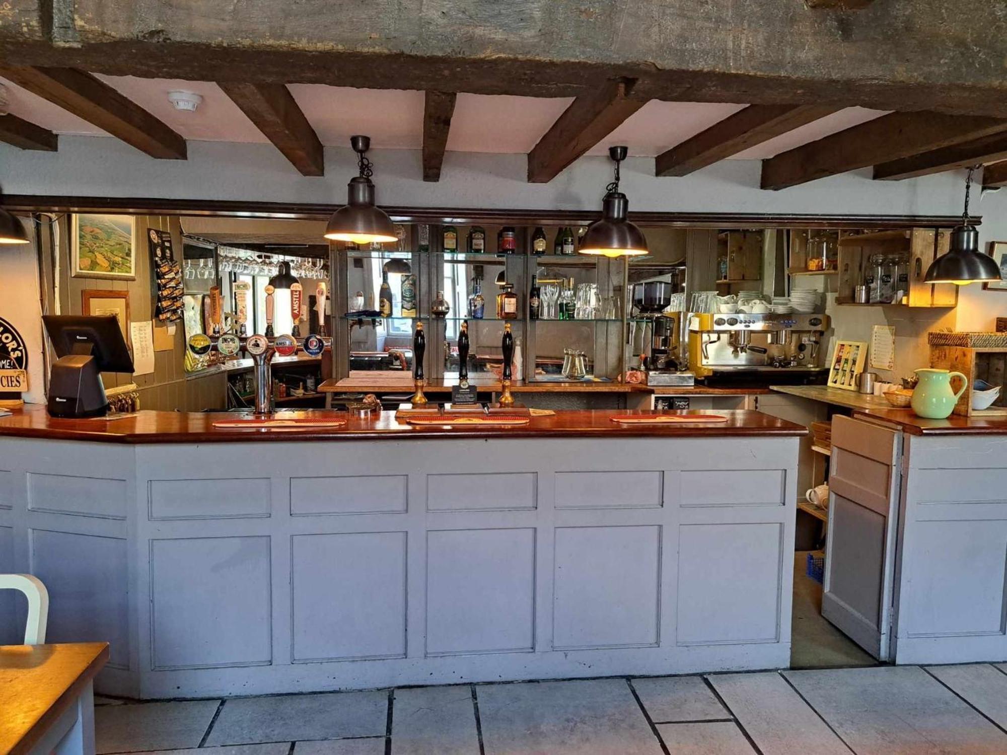 The Ilchester Arms 3*