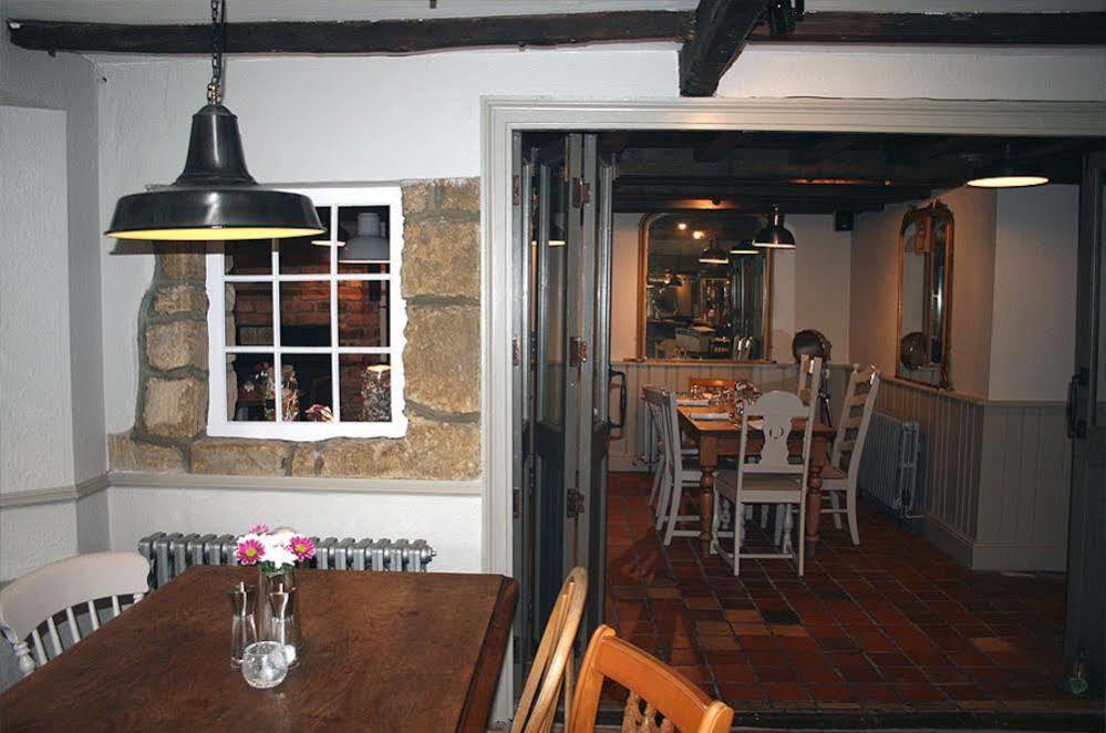 The Ilchester Arms Bed & Breakfast