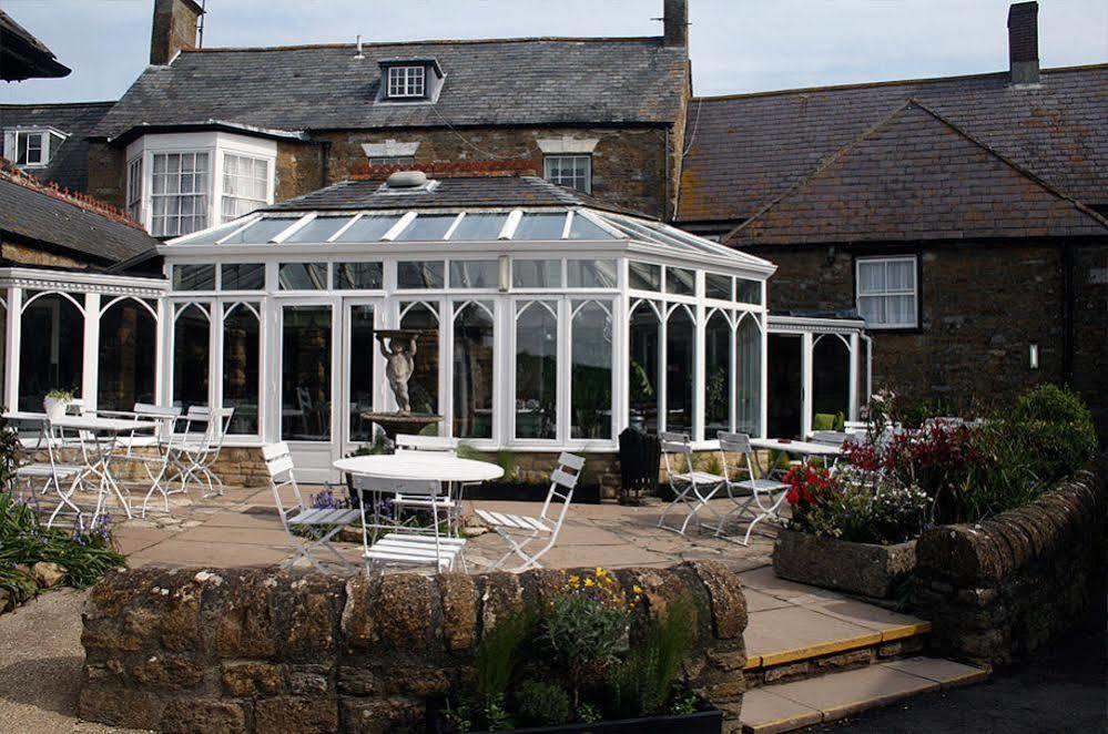 The Ilchester Arms Bed & Breakfast 3*