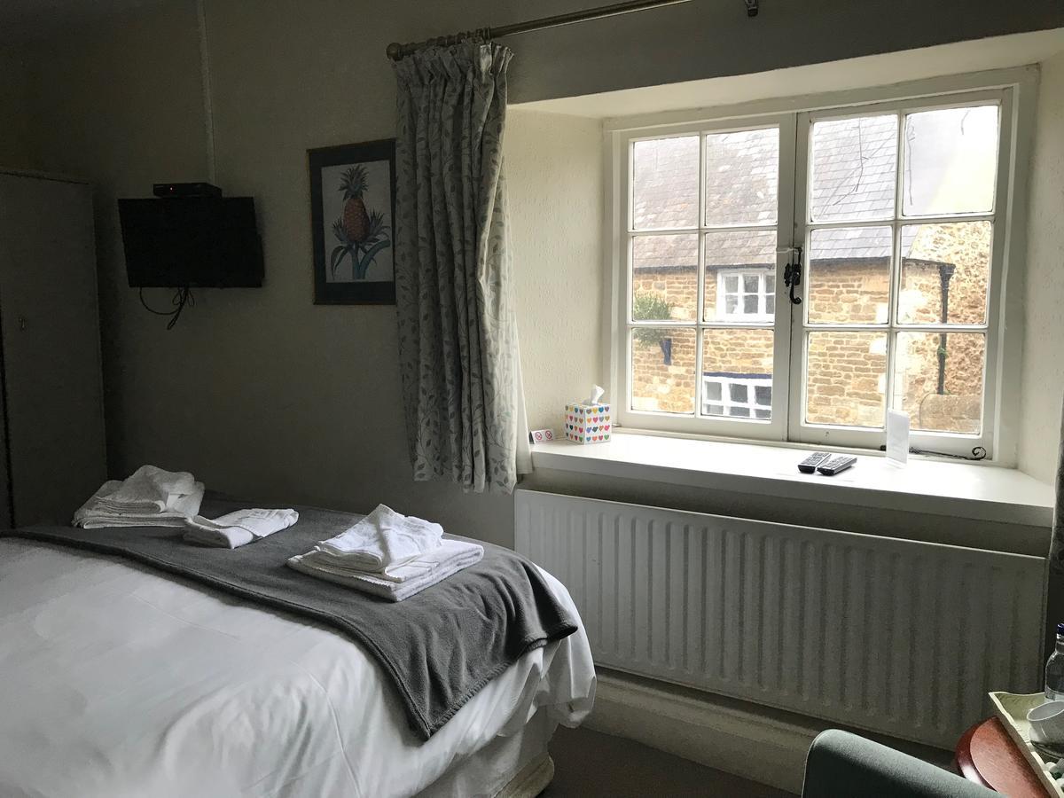 The Ilchester Arms Bed & Breakfast 3*