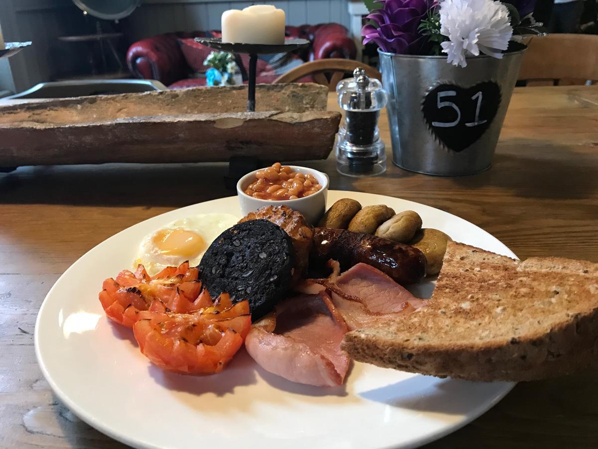 The Ilchester Arms 3* Abbotsbury